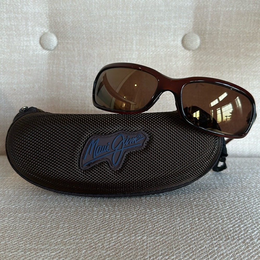 Maui Jim LAGOON Polarized MJ189-26 Sunglasses with hard protective case